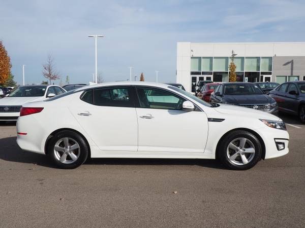2014 Kia Optima LX - cars & trucks - by dealer - vehicle automotive... for sale in Dayton, OH – photo 2