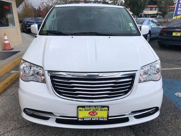 2014 Chrysler Town Country Touring Financing Available! for sale in Federal Way, WA – photo 8