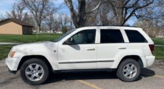 2010 Jeep Grand Cherokee - - by dealer - vehicle for sale in American falls, ID – photo 2
