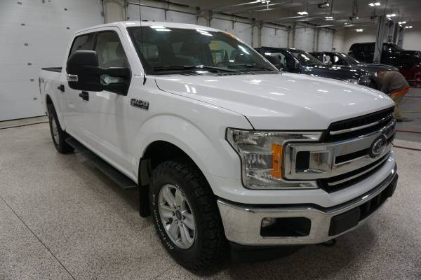 **Back Up Camera/Great Deal** 2018 Ford F150 XLT - cars & trucks -... for sale in Ammon, ID – photo 2