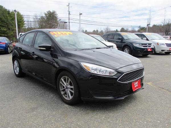 2017 Ford Focus SE Hatch - - by dealer - vehicle for sale in Somersworth , NH – photo 3