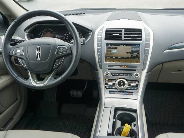 *2017* *Lincoln* *MKZ* *Reserve* for sale in Muskegon, MI – photo 8
