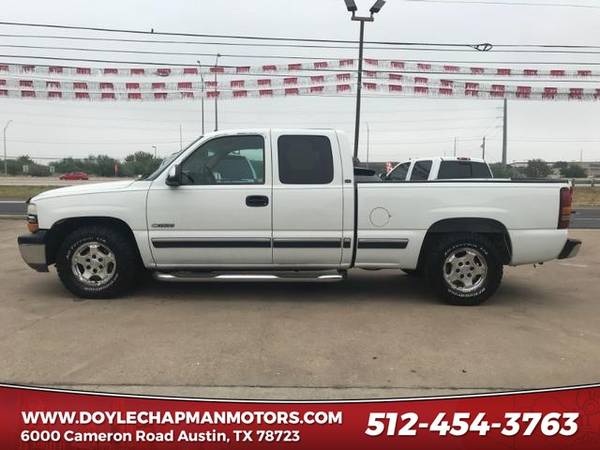 2002 Chevrolet Silverado 1500 LT Exd Cab - LEATHER!! ONE OWNER!! for sale in Austin, TX – photo 2