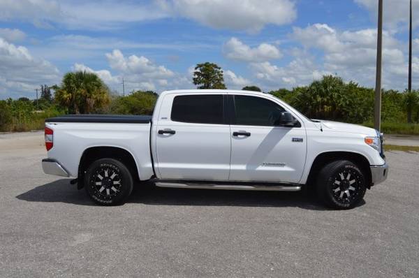 2017 Toyota Tundra SR5 Crew Cab 2wd (8Cyl 5.7L) 77k Miles-Florida Ownd for sale in Arcadia, FL – photo 2