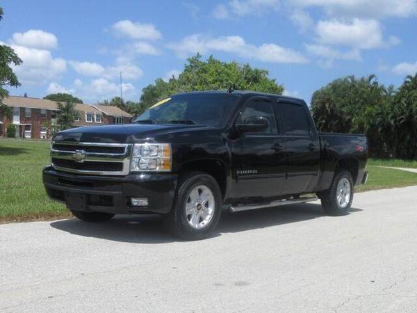 2011 Chevrolet Chevy Silverado 1500 LTZ 4x4 4dr Crew Cab 5.8 ft. SB... for sale in Fort Myers, FL – photo 3