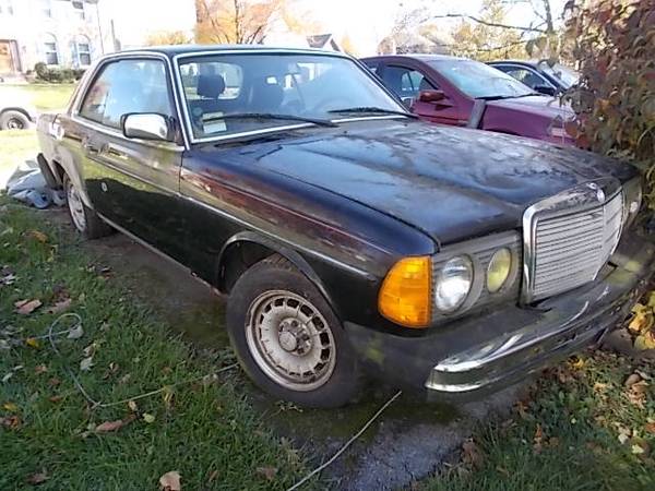 '82 MERCEDEZ BENZ 300CD+ 2 - cars & trucks - by owner - vehicle... for sale in Walkersville, PA – photo 5