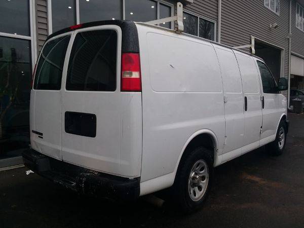 2012 Chevrolet Chevy Express Cargo Van w/Ladder Rack RWD 1500 135 & for sale in Plainville, CT – photo 7