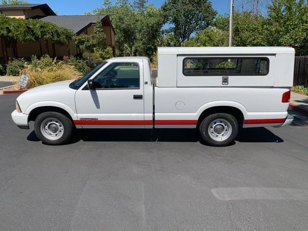 1998 GMC Sonoma SL + 78K Miles + Clean Title + GEM Bed Top + 1 Owner for sale in Walnut Creek, CA – photo 6