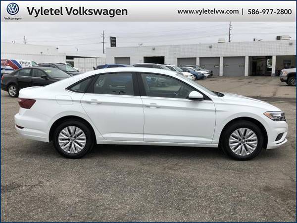 2020 Volkswagen Jetta sedan S Auto w/ULEV - Volkswagen Pure White for sale in Sterling Heights, MI – photo 3