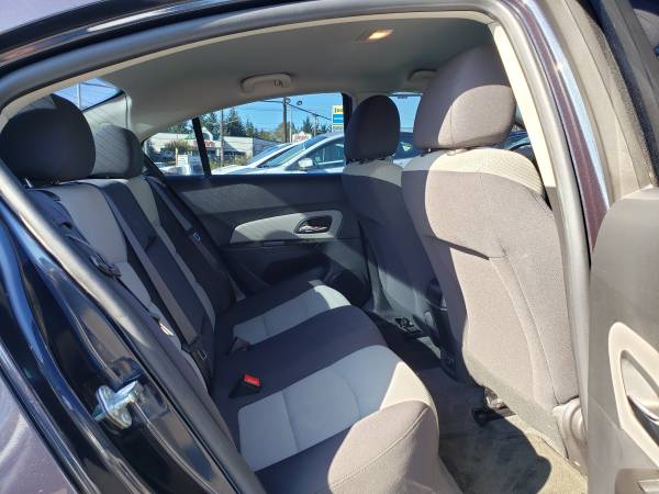 2014 Chevrolet Cruze Automatic Sedan Low Miles! for sale in Lynnwood, WA – photo 16