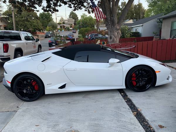 Lamborghini Huracán Spyder - cars & trucks - by owner - vehicle... for sale in Redwood City, CA – photo 2