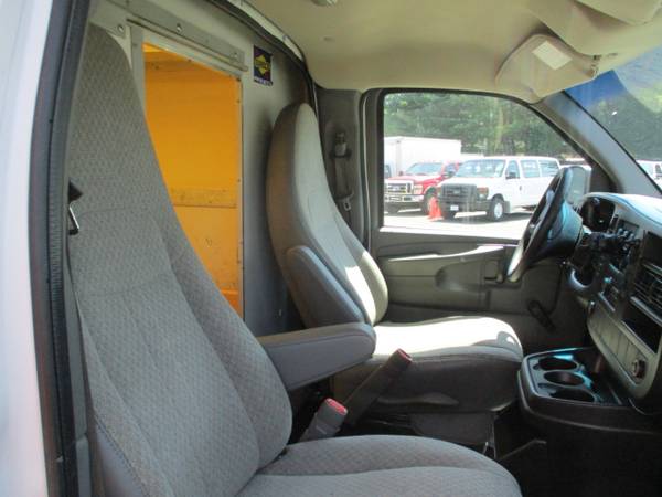 2012 Chevrolet Express G3500 10 FOOT UTILITY BOX TRUCK for sale in south amboy, NJ – photo 10