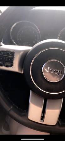 2011 Jeep Grand Cherokee Limited for sale in Morgantown , WV – photo 4