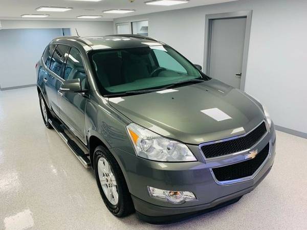 2011 Chevrolet Traverse FWD 4dr LT w/1LT *GUARANTEED CREDIT... for sale in Streamwood, IL – photo 8
