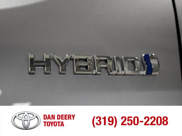 2020 Toyota RAV4 Hybrid XSE Silver Sky Metallic w/Midnight Black for sale in Cedar Falls, IA – photo 15