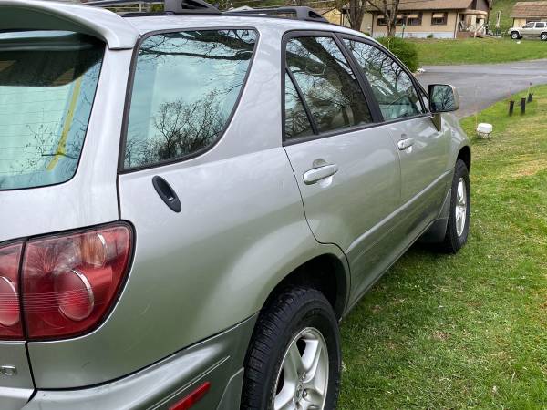 2000 Lexus RX300 AWD for sale in Bartonsville, PA – photo 9