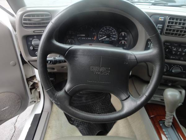 1998 GMC Jimmy Envoy 4WD for sale in Lansing, MI – photo 10