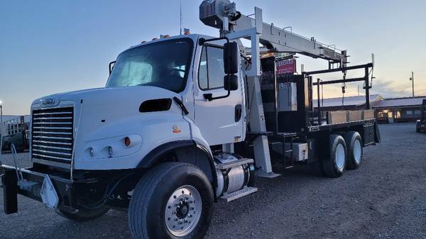 2012 Freightliner M2 37ft 10 Ton National Crane 400B Boom Truck for sale in San Antonio, TX – photo 2