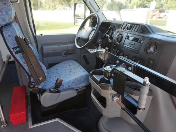 2018 Ford E-Series Cutaway Shuttle Bus Wheelchair - cars & for sale in Bradenton, FL – photo 20