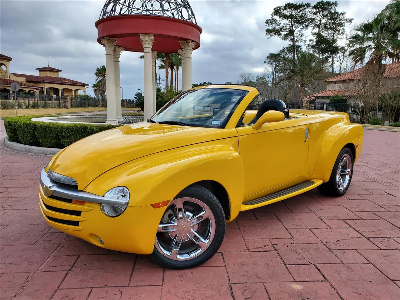 2005 Chevrolet SSR for sale in Conroe, TX – photo 3