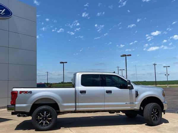 2019 Ford F-250 XLT - - by dealer - vehicle automotive for sale in Mc Gregor, TX – photo 9