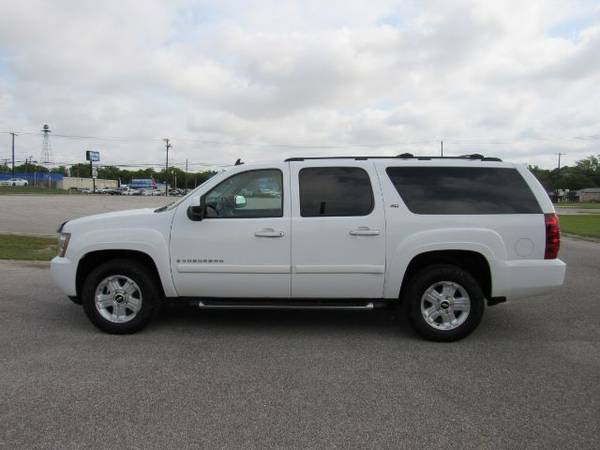 2009 Chevrolet Suburban LT1 1500 4WD - - by dealer for sale in Killeen, TX – photo 6