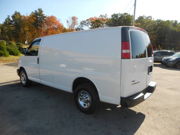 2010 Chevy EXPRESS 2500 3dr Cargo Van Work Van ***1 year Warranty** for sale in hampstead, RI – photo 8