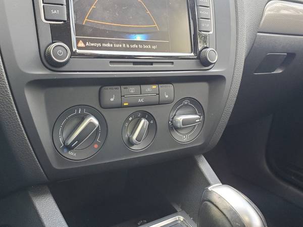2015 *Volkswagen* *Jetta Sedan* *SE with Connectivity for sale in Coconut Creek, FL – photo 14