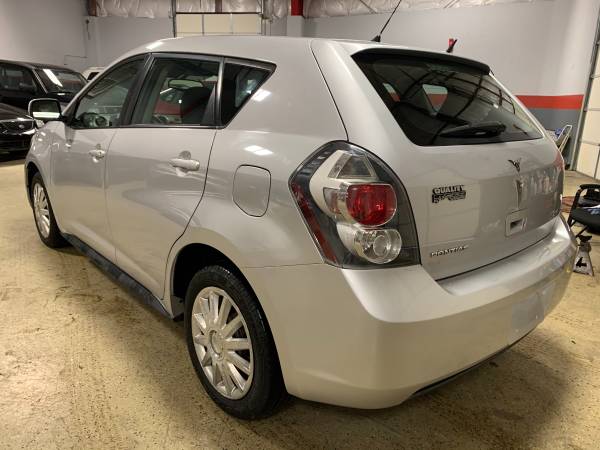 2009 Pontiac Vibe* *Only 93k Miles* - cars & trucks - by owner -... for sale in Austin, TX – photo 2