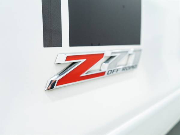 2017 Chevrolet Silverado 1500 LT Z71 4x4 - cars & trucks - by dealer... for sale in Macomb, MI – photo 21