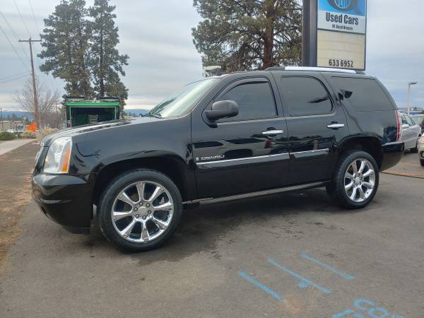 2008 GMC Yukon 1500 Denali ****LOW MILES of 63K miles**** - cars &... for sale in Bend, OR – photo 3