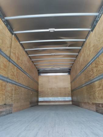 2015 HINO 338 26FT DRY BOX STOCK 1696 - - by dealer for sale in Miami, FL – photo 4