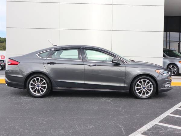 2017 Ford Fusion SE FWD - cars & trucks - by dealer - vehicle... for sale in Spring Hill, FL – photo 9