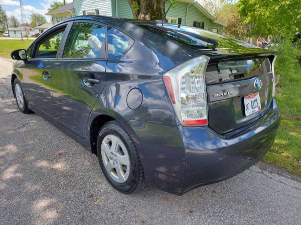 2010 Toyota Prius IV with warranty, NAV, backup cam for sale in Orient, OH – photo 5