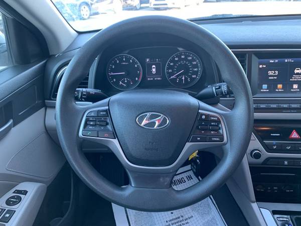 2018 Hyundai Elantra SEL 2 0L Automatic Molten for sale in Omaha, NE – photo 13