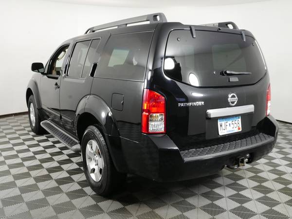 2012 Nissan Pathfinder - cars & trucks - by dealer - vehicle... for sale in Inver Grove Heights, MN – photo 5