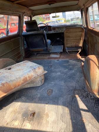 1961 Gmc Suburban Barn Find - cars & trucks - by dealer - vehicle... for sale in Pittsburgh, PA – photo 10