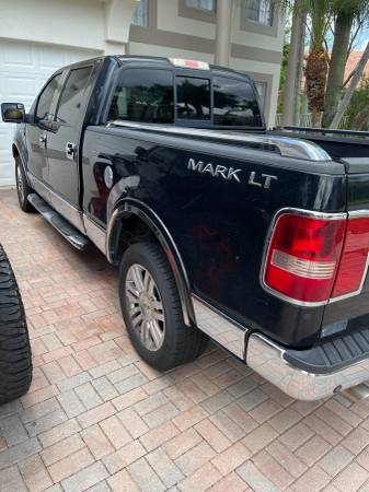 2008 Lincoln Mark LT - - by dealer - vehicle for sale in Lake Worth, FL – photo 12