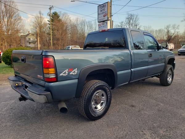 2006 GMC Sierra 2500HD 6.6 Duramax 1 Owner 56 Service... for sale in East Windsor, CT – photo 3