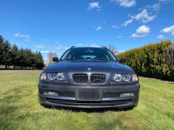 2000 BMW 3 Series 323i Wagon E46 - - by dealer for sale in McMinnville, OR – photo 2