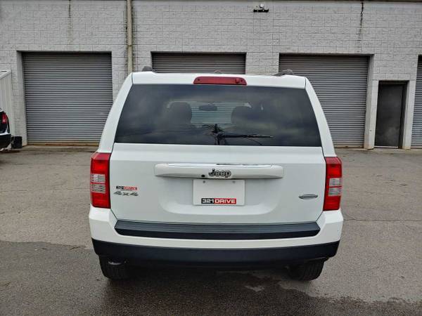2016 Jeep Patriot White **Buy Here Pay Here** - cars & trucks - by... for sale in Nashville, TN – photo 8