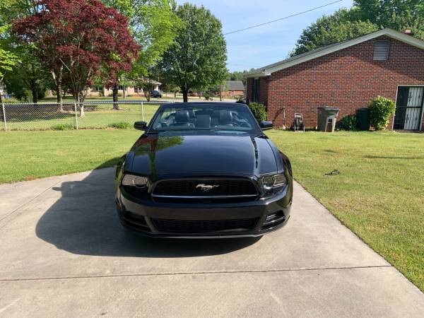 2014 Mustang Premium convertible for sale in Greenville, SC – photo 3