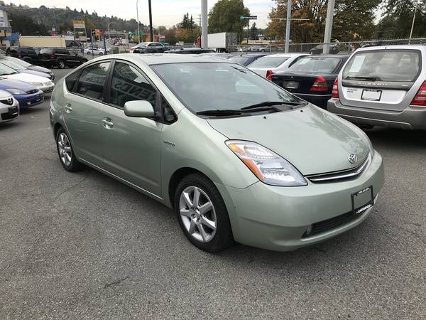 2009 Toyota Prius Touring *Well Kept*Back Up Camera* - cars & trucks... for sale in Renton, WA – photo 3