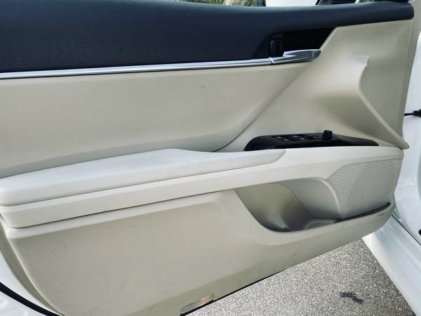 2018 Toyota Camry LE! for sale in Jacksonville, FL – photo 23