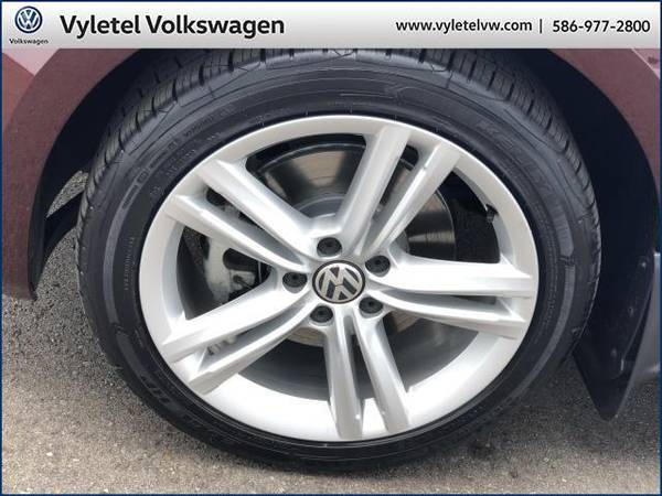2014 Volkswagen Passat sedan 4dr Sdn 2.0L DSG TDI SEL Premium -... for sale in Sterling Heights, MI – photo 7