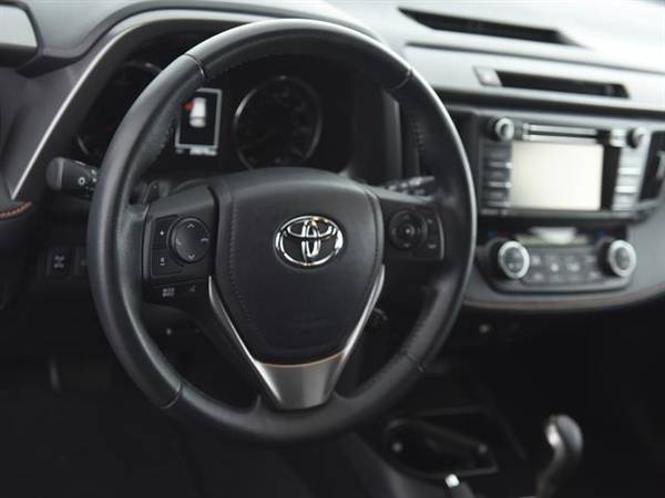 2016 Toyota RAV4 SE Sport Utility 4D suv Black - FINANCE ONLINE for sale in Charleston, SC – photo 2