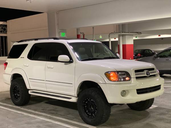 TOYOTA SEQUOIA LIMITED. 4X4. LOW MILES. for sale in Folsom, CA – photo 5