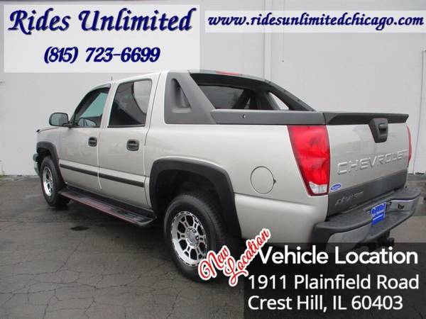 2005 Chevrolet Avalanche 1500 LS 4dr 1500 LS Crew Cab SB - cars & for sale in Crest Hill, IL – photo 5