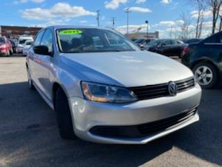 2011 VOLKSWAGEN JETTA - cars & trucks - by dealer - vehicle... for sale in Cleveland, OH – photo 3
