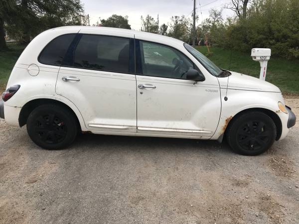 2001 Chrysler PT Cruiser - cars & trucks - by owner - vehicle... for sale in Cedar Rapids, IA – photo 3